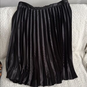 Ava & Viv Elegant Black Pleated A-Line Skirt